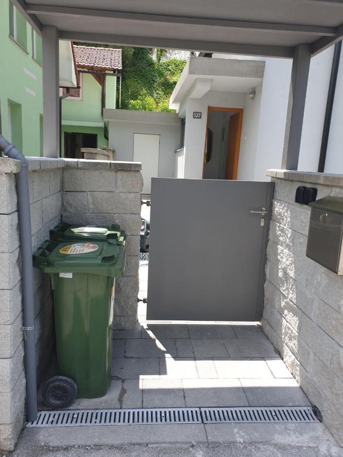 Apartma Sava-Stol Jesenice Εξωτερικό φωτογραφία